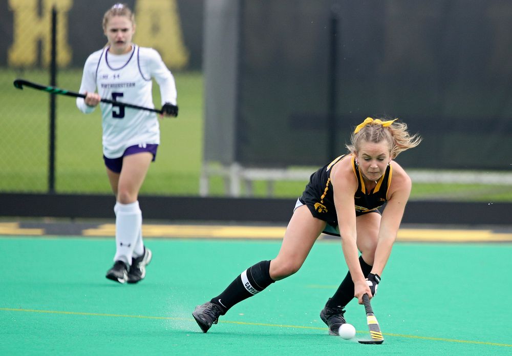 Iowa’s Maddy Murphy (26) lines up a shot during the first quarter of their game at Grant Field in Iowa City on Saturday, Oct 26, 2019. (Stephen Mally/hawkeyesports.com)