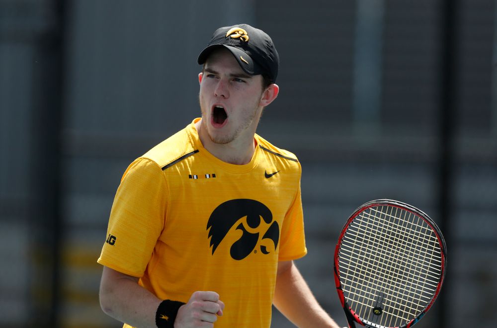 Jonas Larsen against Northwestern in the first round of the 2018 Big Ten Men's Tennis Tournament Thursday, April 26, 2018 at the Hawkeye Tennis and Recreation Complex. (Brian Ray/hawkeyesports.com)