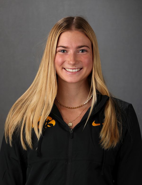 Anna Brooker - Women's Swim &amp; Dive - University of Iowa Athletics