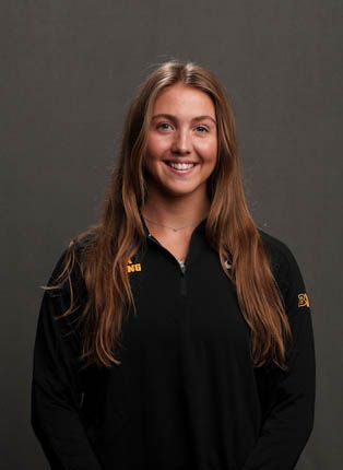Hailey Mercuri - Women's Rowing - University of Iowa Athletics