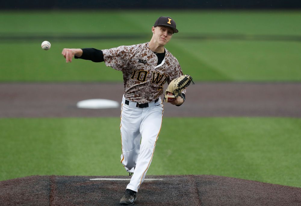 Iowa Hawkeyes pitcher Zach Daniels (2) during a double header against the Indiana Hoosiers Friday, March 23, 2018 at Duane Banks Field. (Brian Ray/hawkeyesports.com)
