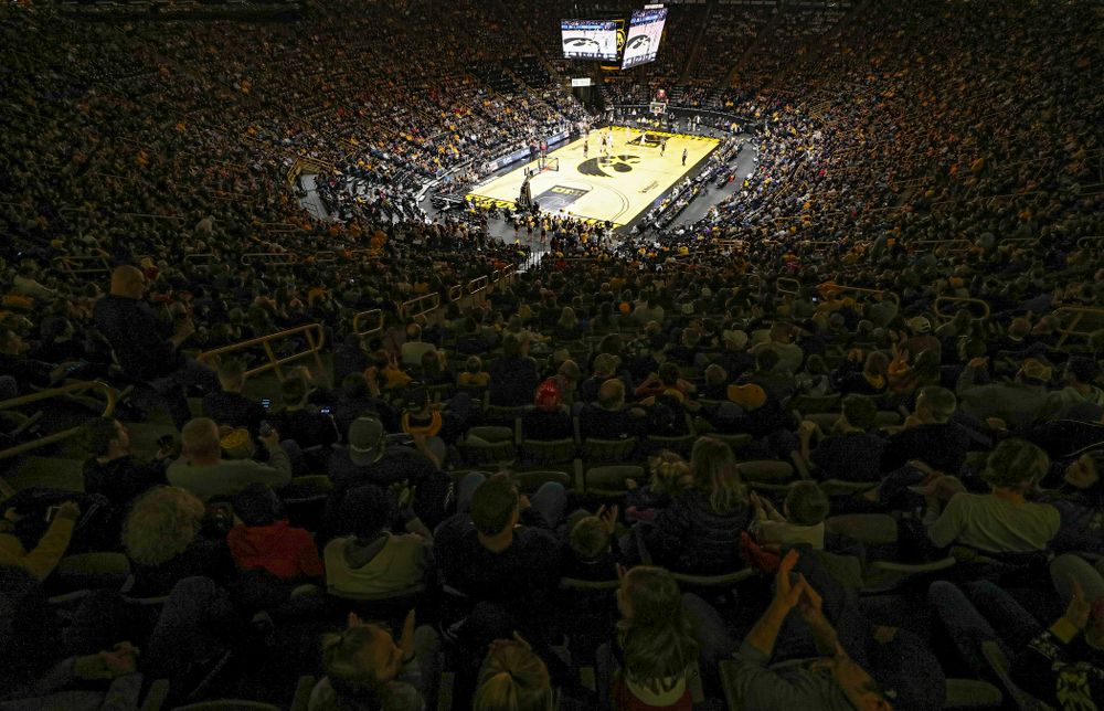 A sellout watches the first half of their the Hawkeyes game at Carver-Hawkeye Arena in Iowa City on Sunday, December 29, 2019. (Stephen Mally/hawkeyesports.com)