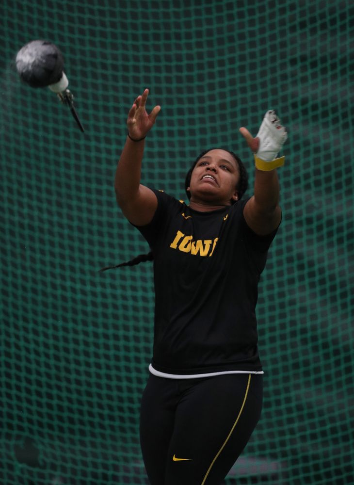 Iowa's Nia Britt competes in the weight throw Friday, January 11, 2019 at the Hawkeye Tennis and Recreation Center. (Brian Ray/hawkeyesports.com)