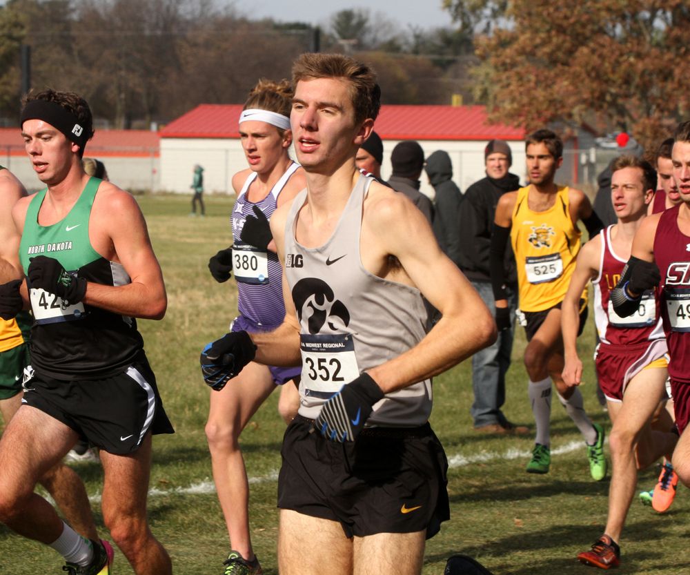 Sophomore Karson Sommer competes in the 10,000 meters at the NCAA Regional.