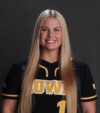 Kelsey Winters - Softball - University of Iowa Athletics