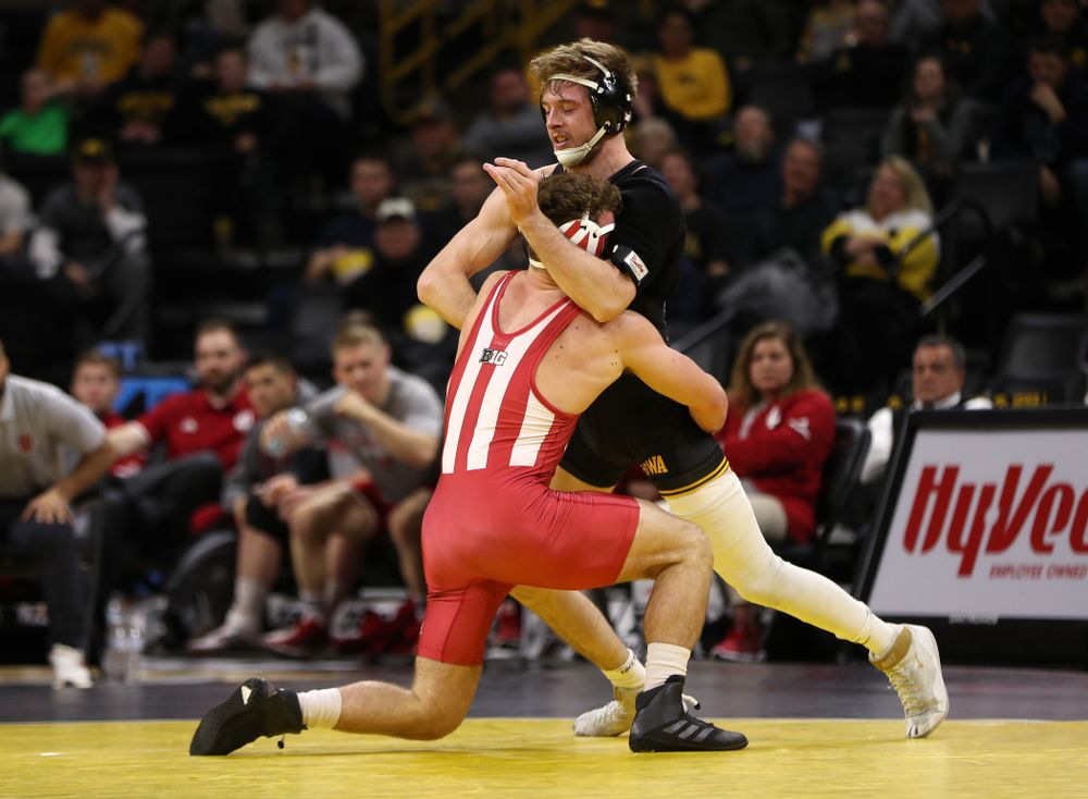 Iowa's Mitch Bowman wrestles Indiana's Jacob Covaciu at 174 pounds Friday, February 15, 2019 at Carver-Hawkeye Arena. (Brian Ray/hawkeyesports.com)