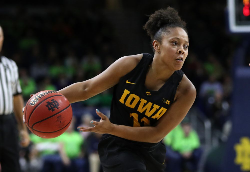 Iowa Hawkeyes guard Tania Davis (11) against the Notre Dame Fighting Irish Thursday, November 29, 2018 at the Joyce Center in South Bend, Ind. (Brian Ray/hawkeyesports.com)