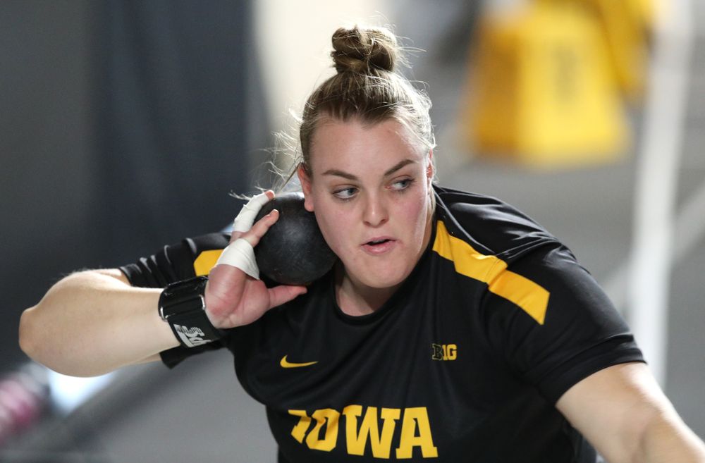 Iowa's Erika Hammond competes in the Shot Put during the Black and Gold Premier meet Saturday, January 26, 2019 at the Recreation Building. (Brian Ray/hawkeyesports.com)