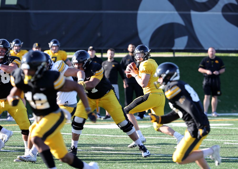 Iowa Hawkeyes quarterback Nate Stanley (4) during the teamÕs final spring practice Friday, April 26, 2019 at the Kenyon Football Practice Facility. (Brian Ray/hawkeyesports.com)
