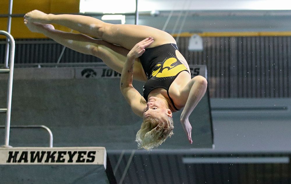 Iowa’s Thelma Strandberg competes in the women’s 3-meter diving event during their meet against Michigan State and Northern Iowa at the Campus Recreation and Wellness Center in Iowa City on Friday, Oct 4, 2019. (Stephen Mally/hawkeyesports.com)