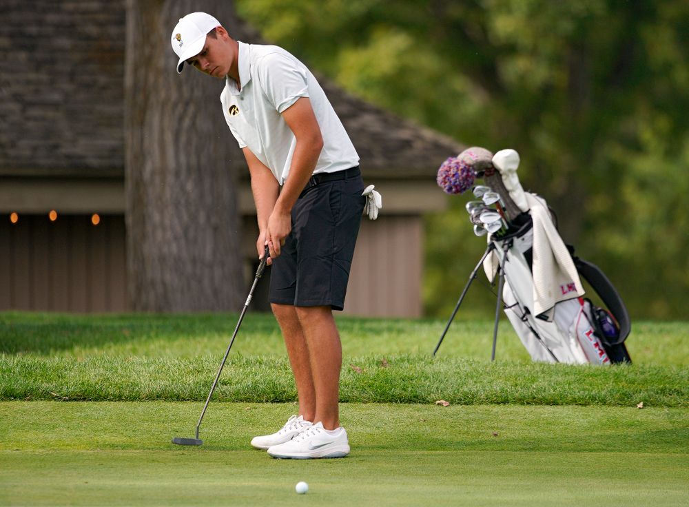 Iowa’s Garrett Tighe putts during the second day of the Golfweek Conference Challenge at the Cedar Rapids Country Club in Cedar Rapids on Monday, Sep 16, 2019. (Stephen Mally/hawkeyesports.com)