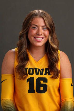 Emily Lavin - Volleyball - University of Iowa Athletics