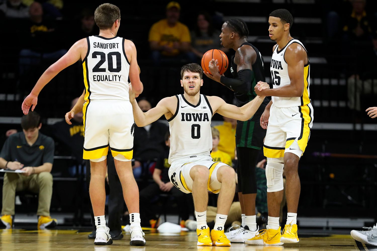 Photos: Iowa Men's Basketball vs Portland State – 11.26.21 – University of  Iowa Athletics