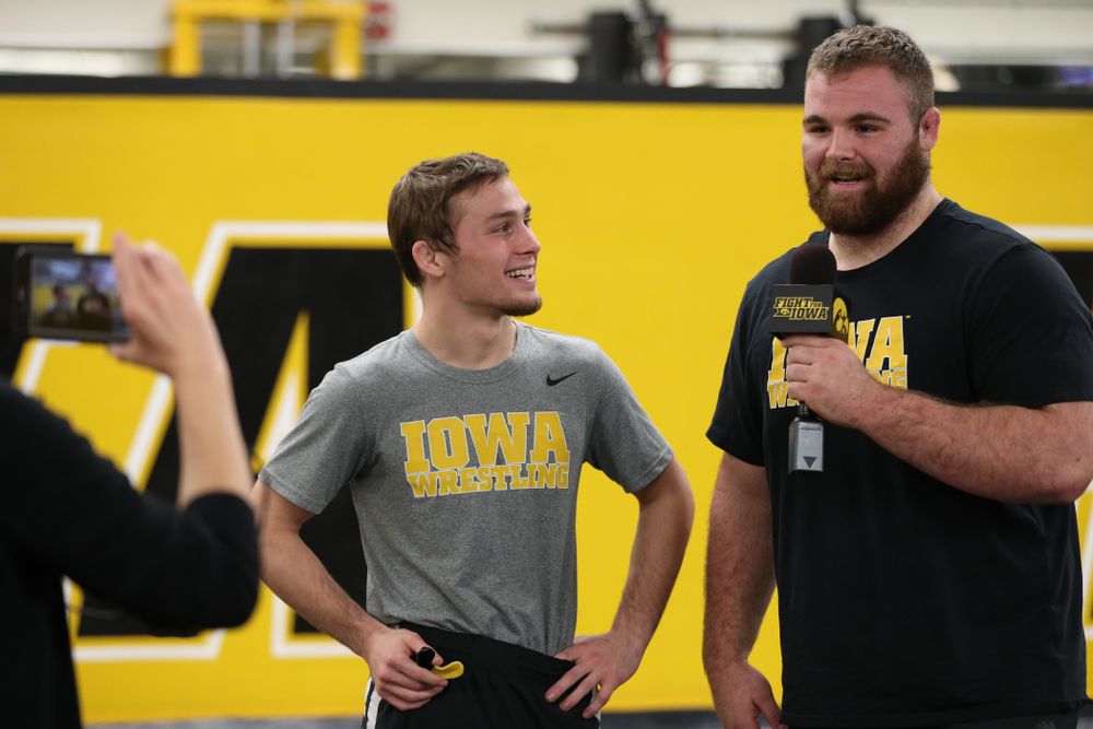 Iowa Hawkeyes Aaron Costello interviews 125 national champion Spencer Lee on Facebook Live during the team's annual media day Monday, November 5, 2018 at Carver-Hawkeye Arena. (Brian Ray/hawkeyesports.com)
