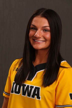 Haley Downe - Softball - University of Iowa Athletics