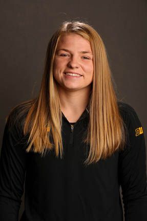 Shae Becker - Women's Rowing - University of Iowa Athletics