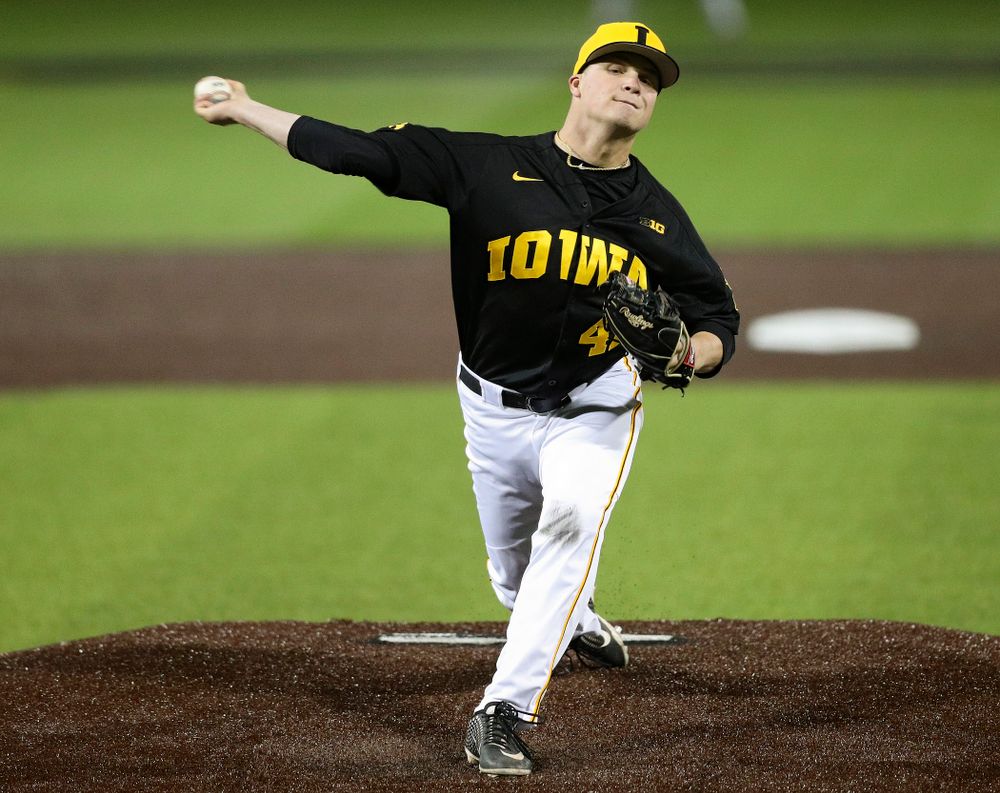 Iowa Hawkeyes pitcher Trace Hoffman (42) delivers to the plate during the seventh inning of their game against Western Illinois at Duane Banks Field in Iowa City on Wednesday, May. 1, 2019. (Stephen Mally/hawkeyesports.com)
