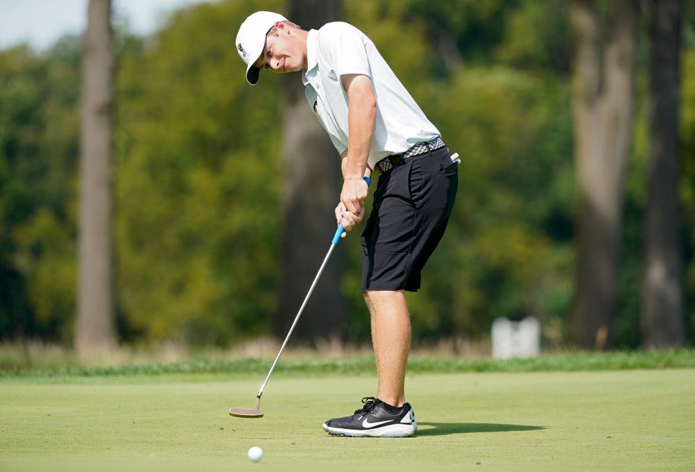 Iowa’s Matthew Garside putts during the second day of the Golfweek Conference Challenge at the Cedar Rapids Country Club in Cedar Rapids on Monday, Sep 16, 2019. (Stephen Mally/hawkeyesports.com)