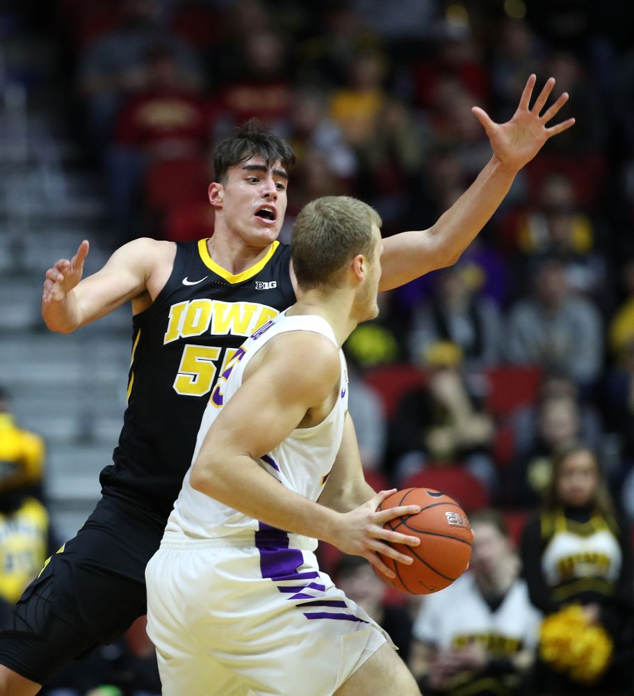 Iowa Hawkeyes forward Luka Garza (55) against the Northern Iowa Panthers in the Hy-Vee Classic Saturday, December 15, 2018 at Wells Fargo Arena in Des Moines. (Brian Ray/hawkeyesports.com)