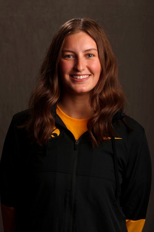 Anna Pfeiffer - Women's Swim &amp; Dive - University of Iowa Athletics