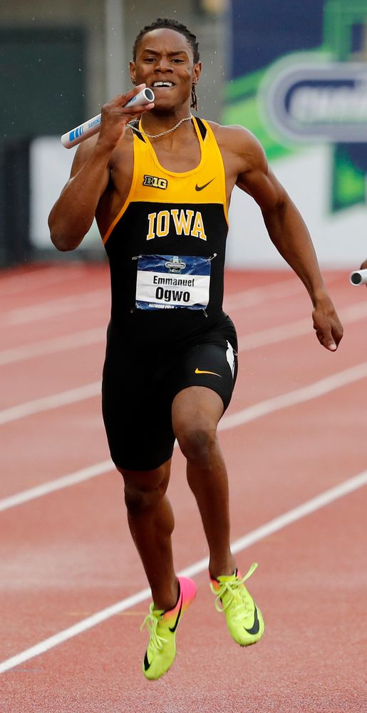 Emmanuel Ogwo-- 4x400 relay