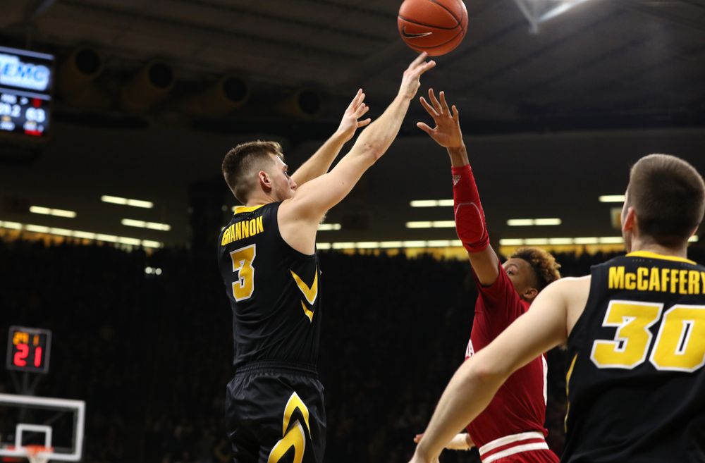 Iowa Hawkeyes guard Jordan Bohannon (3) makes a three point basket to tie the game late against the Indiana Hoosiers Friday, February 22, 2019 at Carver-Hawkeye Arena. (Brian Ray/hawkeyesports.com)