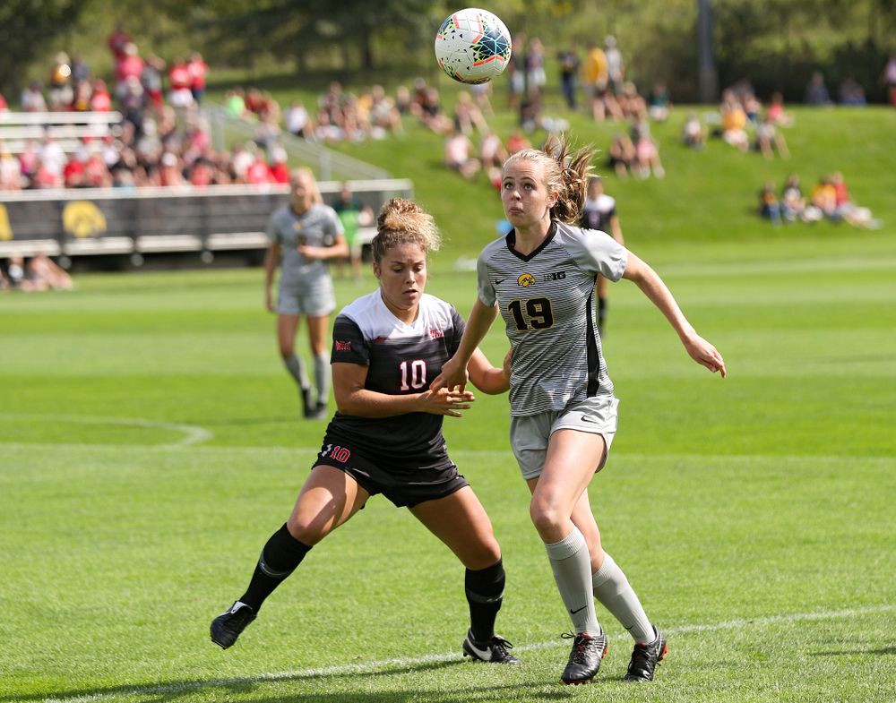 Iowa forward Jenny Cape (19) eyes the ball during the first half of their match at the Iowa Soccer Complex in Iowa City on Sunday, Sep 1, 2019. (Stephen Mally/hawkeyesports.com)