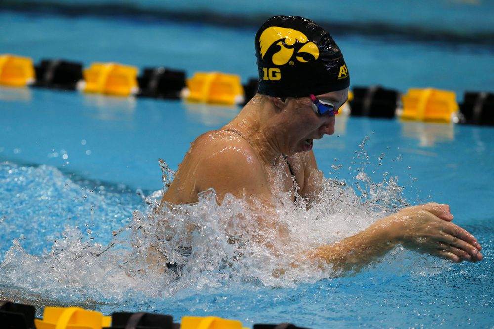 Iowa’s Zoe Mekus during Iowa swim and dive vs Minnesota on Saturday, October 26, 2019 at the Campus Wellness and Recreation Center. (Lily Smith/hawkeyesports.com)
