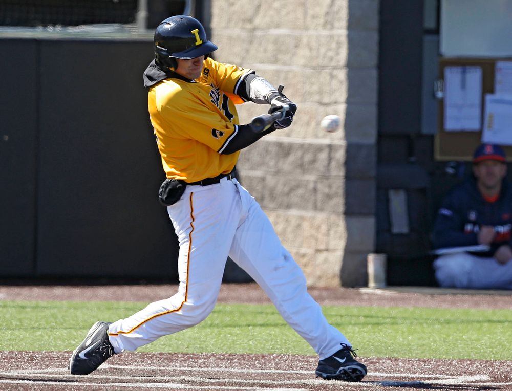 Iowa Hawkeyes catcher Austin Martin (34) bats during the fifth inning against Illinois at Duane Banks Field in Iowa City on Sunday, Mar. 31, 2019. (Stephen Mally/hawkeyesports.com)