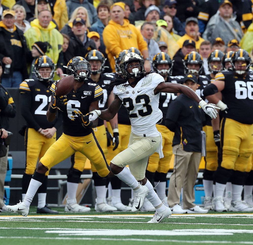 Iowa Hawkeyes wide receiver Ihmir Smith-Marsette (6) makes a one handed catch against the Purdue Boilermakers Saturday, October 19, 2019 at Kinnick Stadium. (Brian Ray/hawkeyesports.com)
