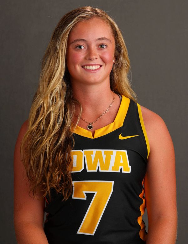 Gia Whalen - Field Hockey - University of Iowa Athletics