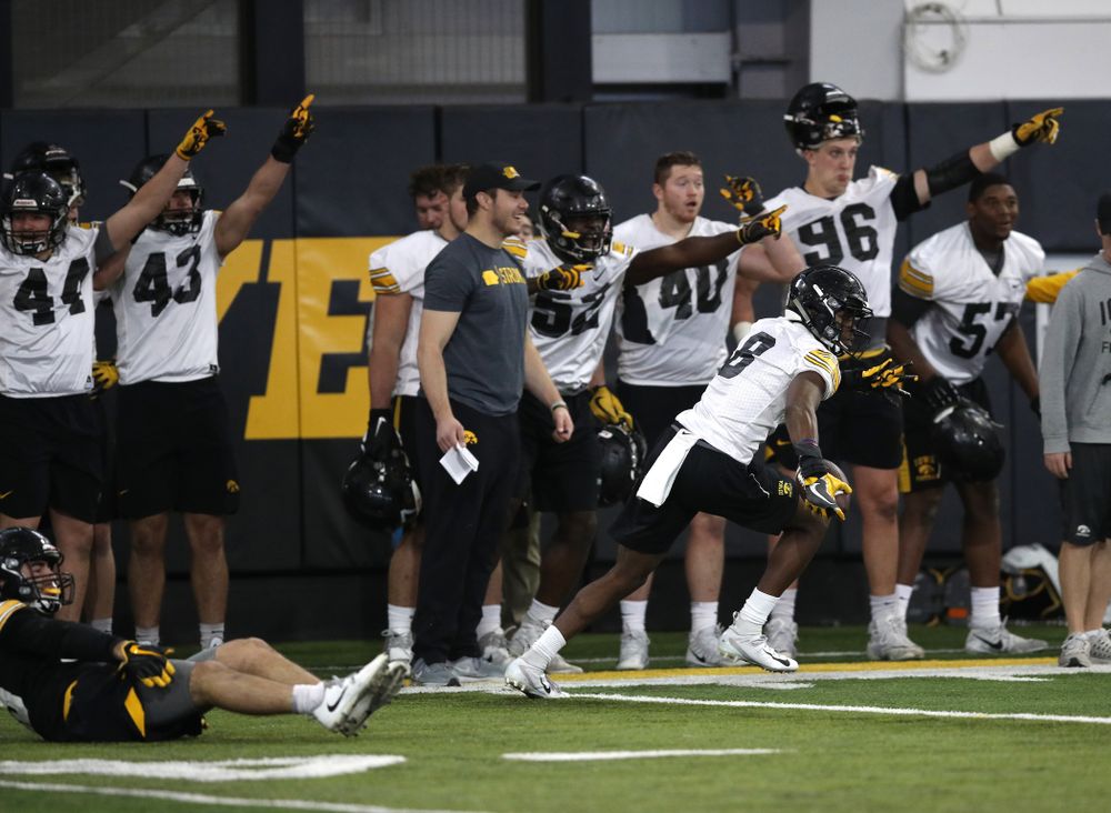 Iowa Hawkeyes defensive back Matt Hankins (8) during preparation for the 2019 Outback Bowl Tuesday, December 18, 2018 at the Hansen Football Performance Center. (Brian Ray/hawkeyesports.com)