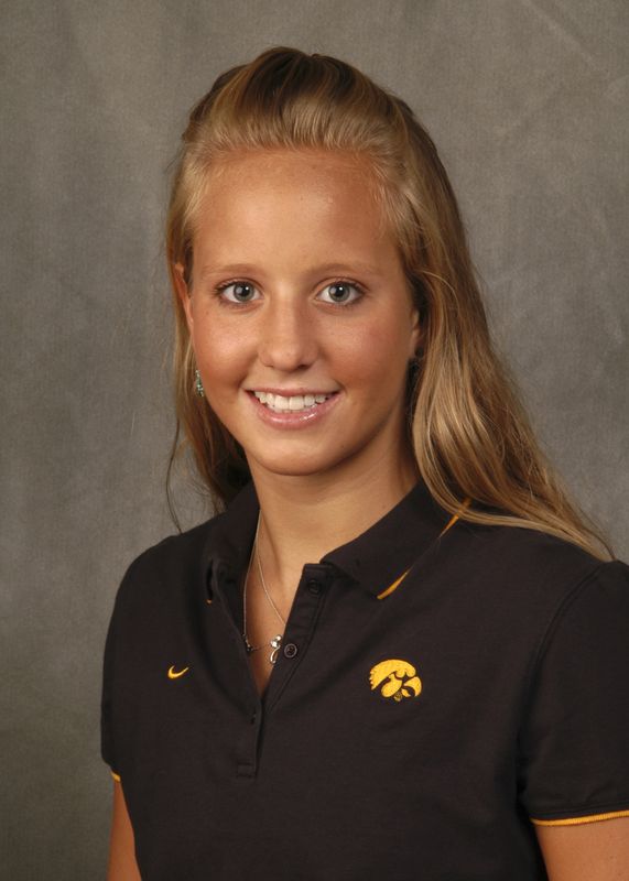 Jessica Young - Women's Tennis - University of Iowa Athletics