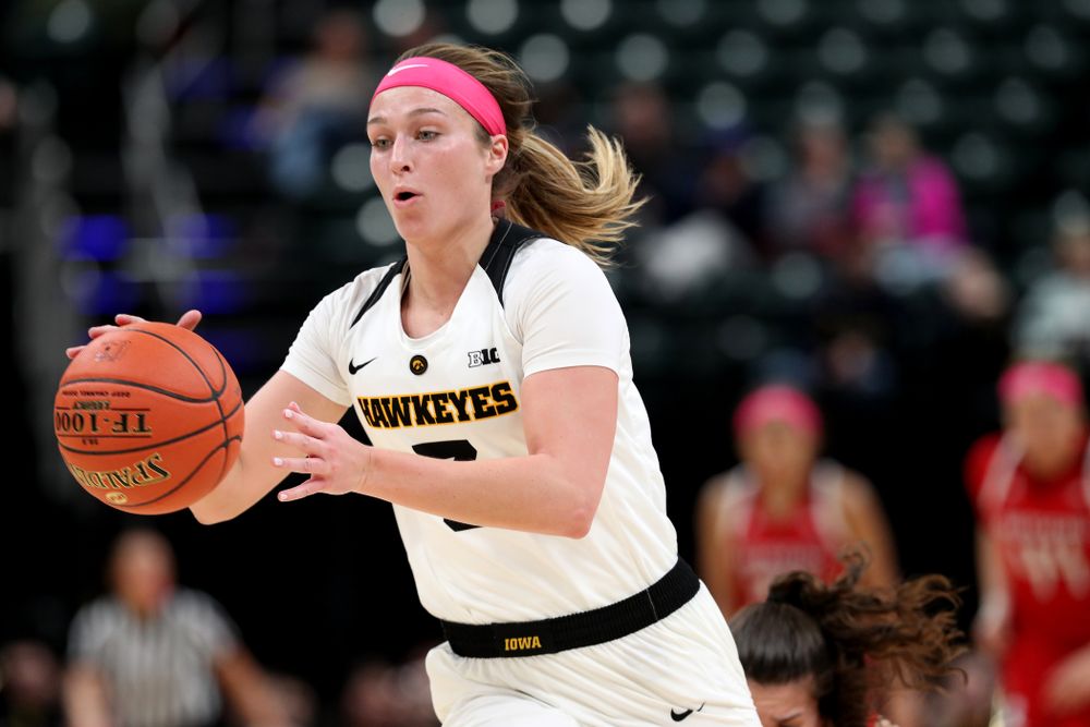 against the Rutgers Scarlet Knights in the semi-finals of the Big Ten Tournament Saturday, March 9, 2019 at Bankers Life Fieldhouse in Indianapolis, Ind. (Brian Ray/hawkeyesports.com)