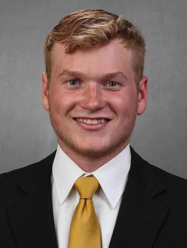 Jake Karchinski - Football - University of Iowa Athletics