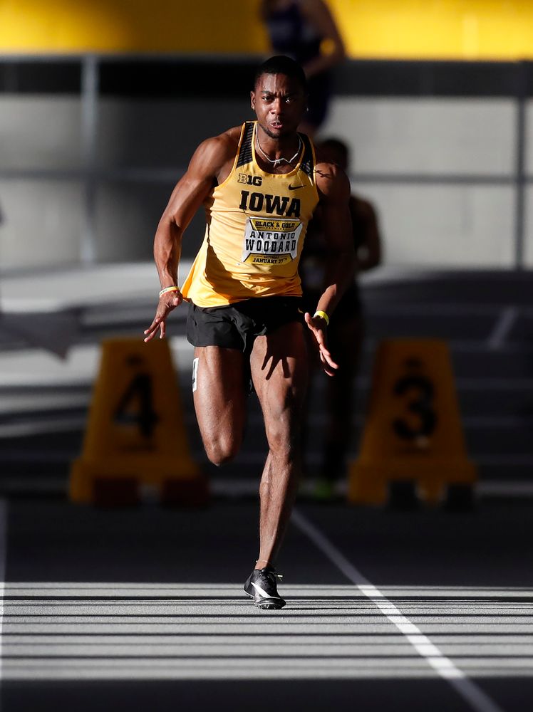 Antonio Woodard competes in 60 meter dash 