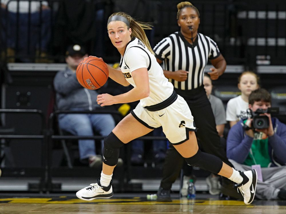 Iowa Hawkeyes guard Makenzie Meyer (3) brings the ball down the court during the first quarter of their game at Carver-Hawkeye Arena in Iowa City on Sunday, January 12, 2020. (Stephen Mally/hawkeyesports.com)