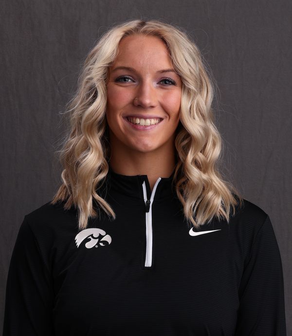 Ellie Rogers - Women's Gymnastics - University of Iowa Athletics