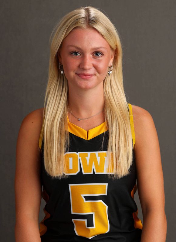 Lieve van Kessel - Field Hockey - University of Iowa Athletics