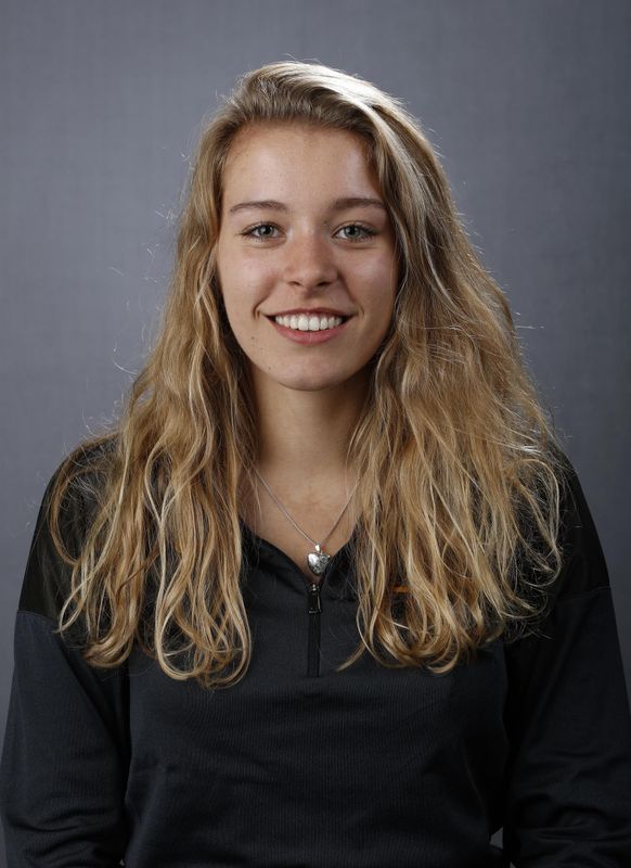 Eve  Stewart - Women's Rowing - University of Iowa Athletics