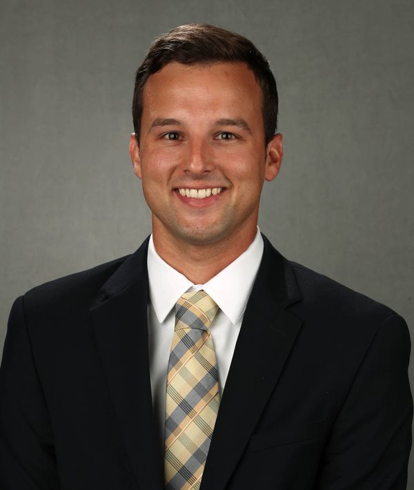 Austin Weisinger -  - University of Iowa Athletics