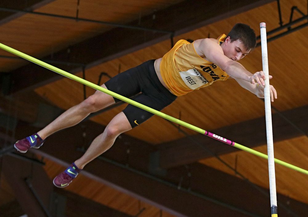 Iowa’s Austin West competes in the men’s pole vault event at the Black and Gold Invite at the Recreation Building in Iowa City on Saturday, February 1, 2020. (Stephen Mally/hawkeyesports.com)