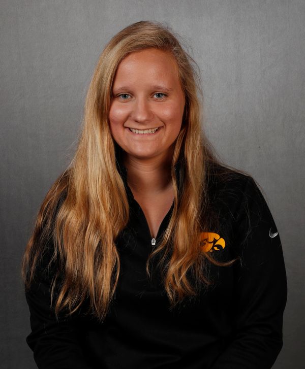 Elizabeth Pritchard - Women's Rowing - University of Iowa Athletics