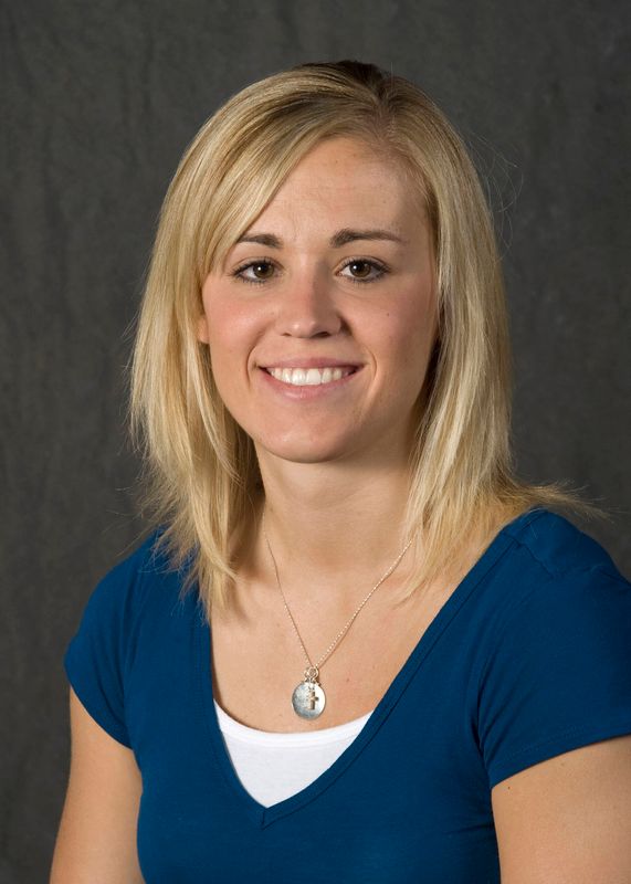 Kamille Wahlin - Women's Basketball - University of Iowa Athletics