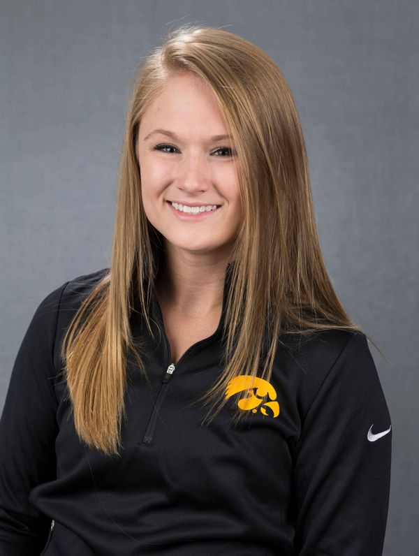 Alie Glover - Women's Gymnastics - University of Iowa Athletics