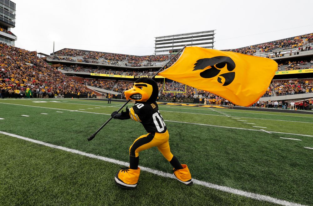 Herky the Hawk before the Iowa Hawkeyes game against against the Iowa State Cyclones Saturday, September 8, 2018 at Kinnick Stadium. (Brian Ray/hawkeyesports.com)