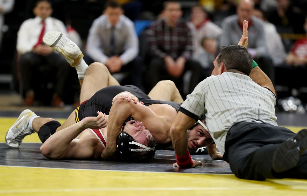 IowaÕs Michael Kemerer wrestles WisconsinÕs Jared Krattinger at 174 pounds Sunday, December 1, 2019 at Carver-Hawkeye Arena. Kemerer won the match with a fall. (Brian Ray/hawkeyesports.com)