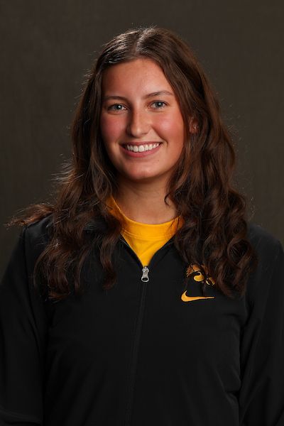 Anna Pfeiffer - Women's Swim &amp; Dive - University of Iowa Athletics