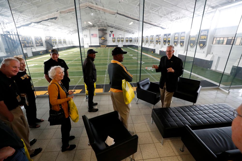 Members of the 1958 National Championship Team tour the Hansen Football Performance  Center  Friday, September 21, 2018. (Brian Ray/hawkeyesports.com)