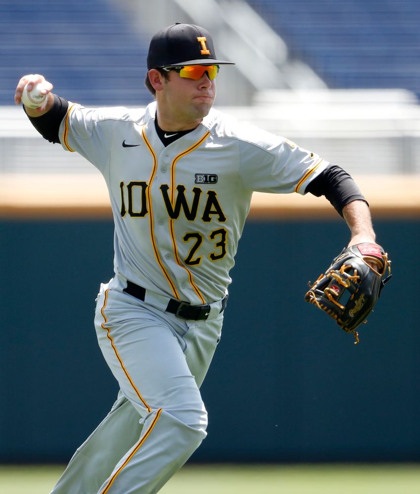 Iowa Hawkeyes infielder Kyle Crowl (23) against the Michigan Wolverines in the first round of the Big Ten Baseball Tournament  Wednesday, May 23, 2018 at TD Ameritrade Park in Omaha, Neb. (Brian Ray/hawkeyesports.com) 